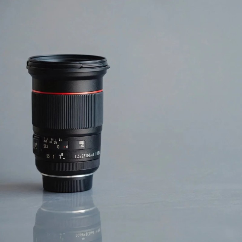Canon RF 50mm f/1.2L USM